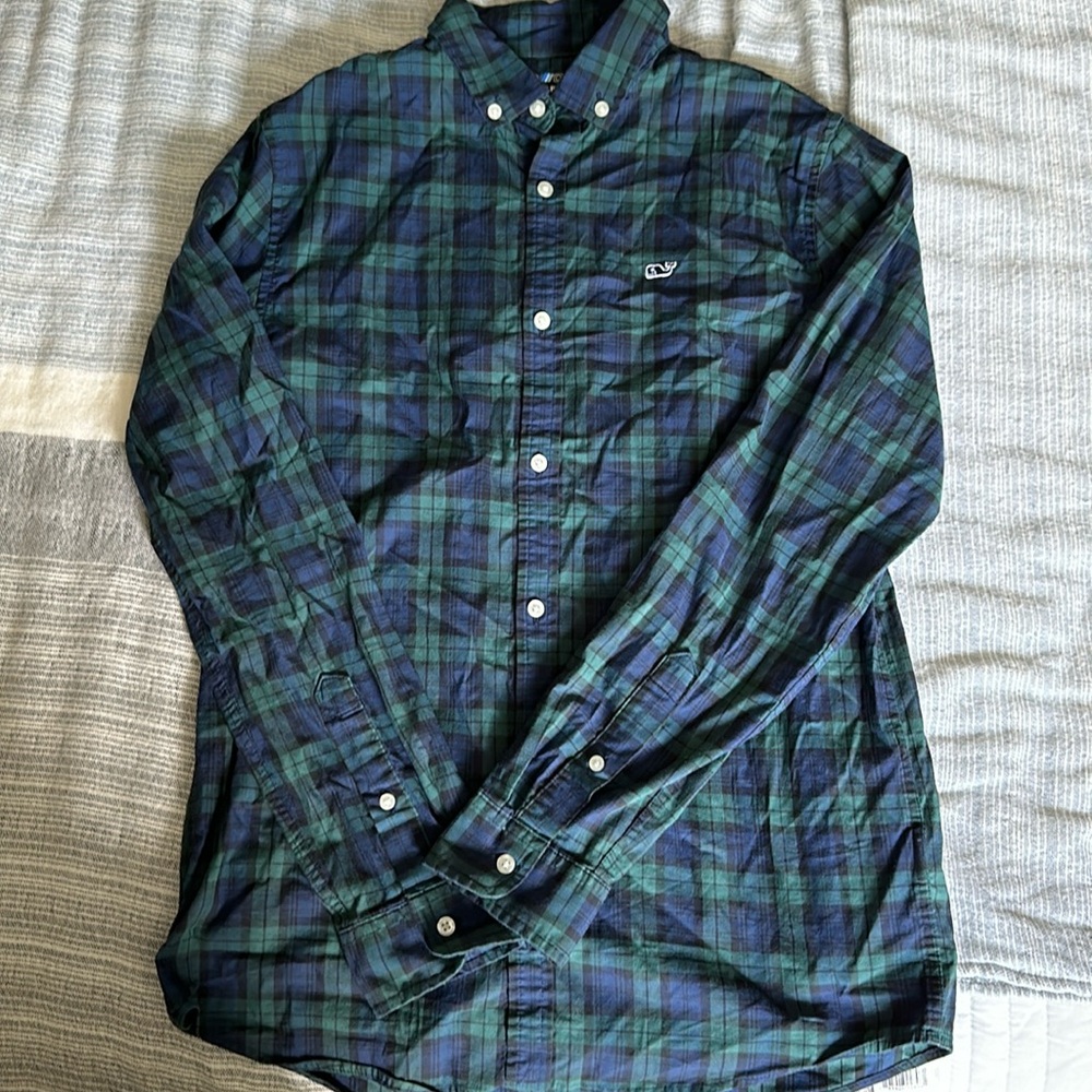 Excellent Used Condition Vineyard vines boys dress shirt